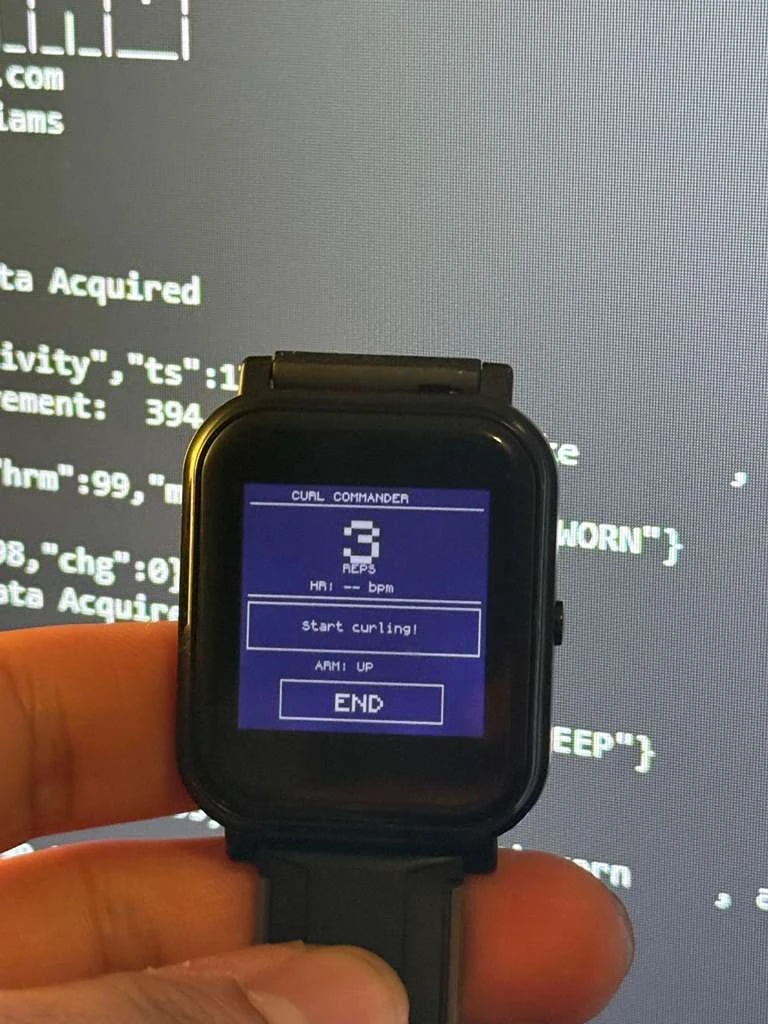 Workout screen: Curl Commander, 3 reps, Start curling!, Arm: up, END button